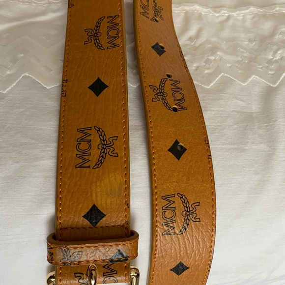 AUTHENTIC MCM RARE PHENOMENON BELT - Picture 12 of 16